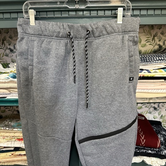 Zoo York Joggers SweatPants Mens L Drawstring Gray Cuffed Leg Stretch 4 Pockets - Picture 3 of 8